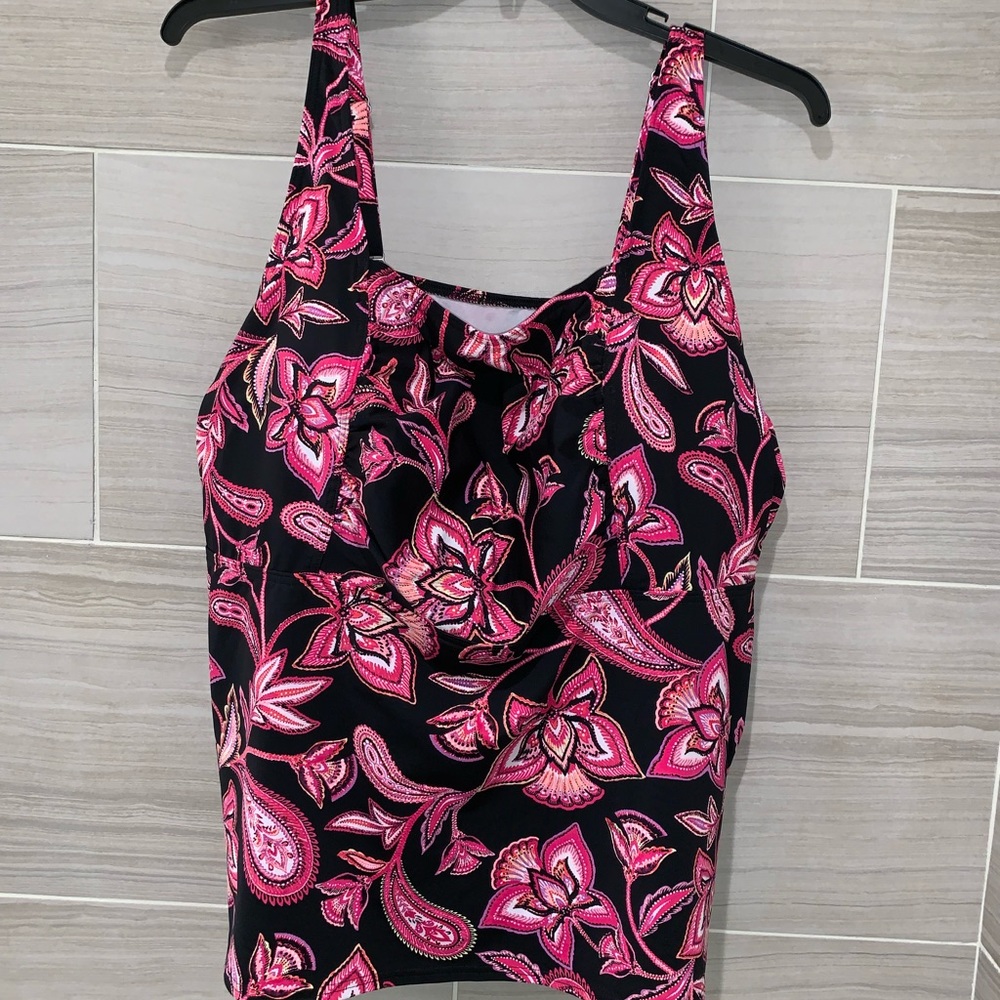 Lands End tankini swimsuit top underwire 26W